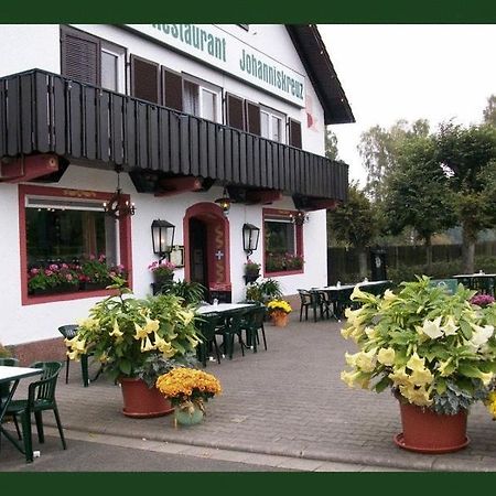Hotel-Restaurant Johanniskreuz Trippstadt Exterior photo